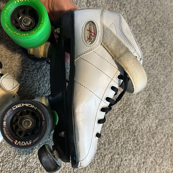 Riedell Cayman Roller Skates R3 - Picture 6 of 16